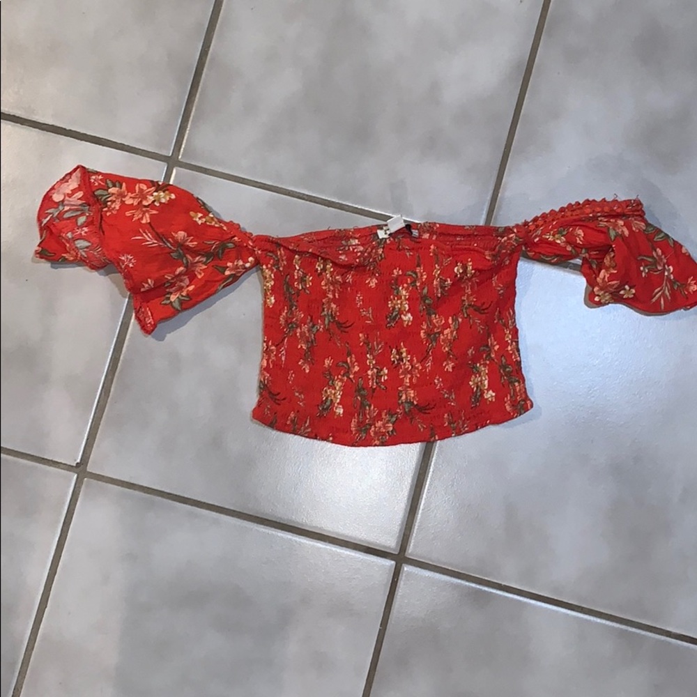 American eagle cropped top